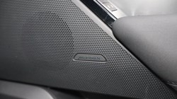 2025 (25) LAND ROVER RANGE ROVER VELAR 2.0 D200 MHEV Dynamic SE 5dr Auto 4673882