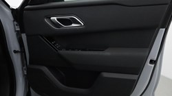 2025 (25) LAND ROVER RANGE ROVER VELAR 2.0 D200 MHEV Dynamic SE 5dr Auto 4673907