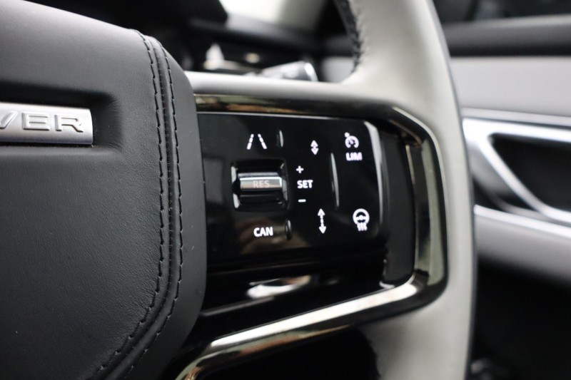 2025 (25) LAND ROVER RANGE ROVER VELAR 2.0 D200 MHEV Dynamic HSE 5dr Auto 4826257