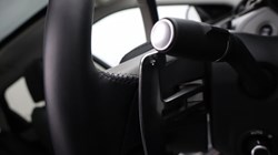 2025 (25) LAND ROVER RANGE ROVER VELAR 2.0 D200 MHEV Dynamic HSE 5dr Auto 4826238