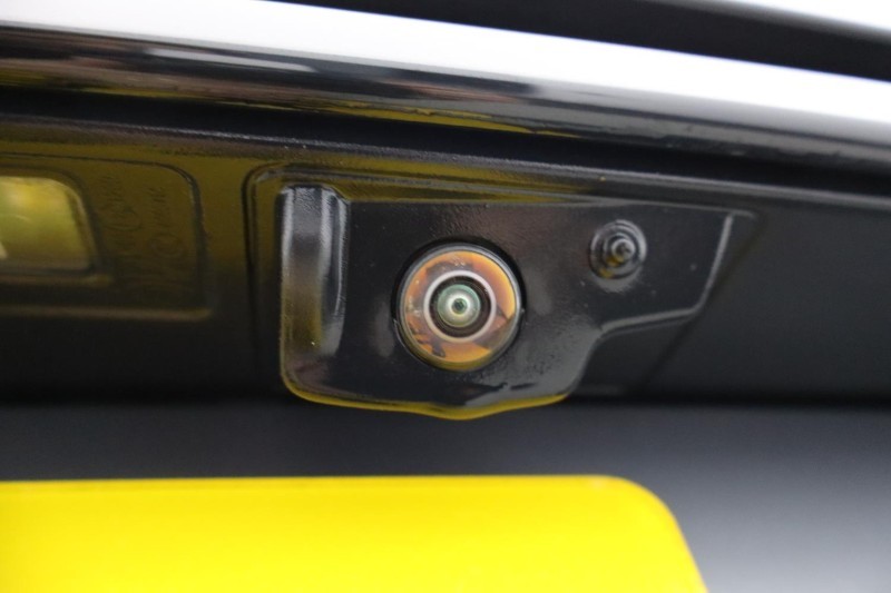 2025 (25) LAND ROVER RANGE ROVER VELAR 2.0 D200 MHEV Dynamic HSE 5dr Auto 4826203