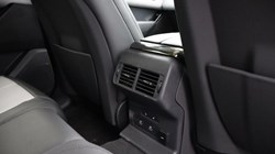 2025 (25) LAND ROVER RANGE ROVER VELAR 2.0 D200 MHEV Dynamic HSE 5dr Auto 4826223