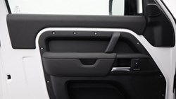 2025 (25) LAND ROVER DEFENDER 3.0 D250 X-Dynamic SE 90 3dr Auto 4551373
