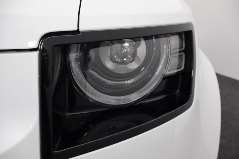 2025 (25) LAND ROVER DEFENDER 3.0 D250 X-Dynamic SE 90 3dr Auto 4551421