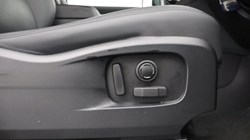 2025 (25) LAND ROVER DEFENDER 3.0 D250 X-Dynamic SE 90 3dr Auto 4551377