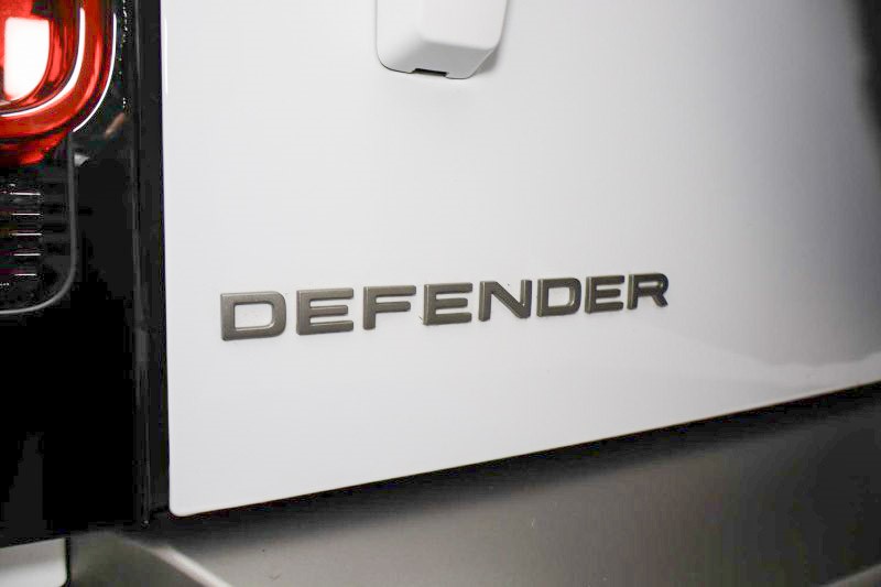 2025 (25) LAND ROVER DEFENDER 3.0 D250 X-Dynamic SE 90 3dr Auto 4551433