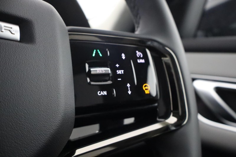 2025 (25) LAND ROVER RANGE ROVER VELAR 2.0 D200 MHEV Dynamic SE 5dr Auto 5271671