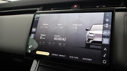 2025 (25) LAND ROVER RANGE ROVER VELAR 2.0 D200 MHEV Dynamic SE 5dr Auto 5271663