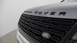 2025 (25) LAND ROVER RANGE ROVER VELAR 2.0 D200 MHEV Dynamic SE 5dr Auto 5271684