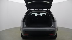 2025 (25) LAND ROVER RANGE ROVER VELAR 2.0 D200 MHEV Dynamic SE 5dr Auto 5271638