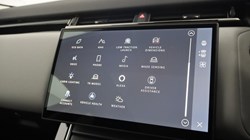 2025 (25) LAND ROVER RANGE ROVER VELAR 2.0 D200 MHEV Dynamic SE 5dr Auto 5271665