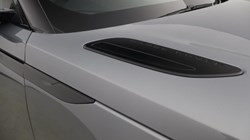 2025 (25) LAND ROVER RANGE ROVER VELAR 2.0 D200 MHEV Dynamic SE 5dr Auto 5271678