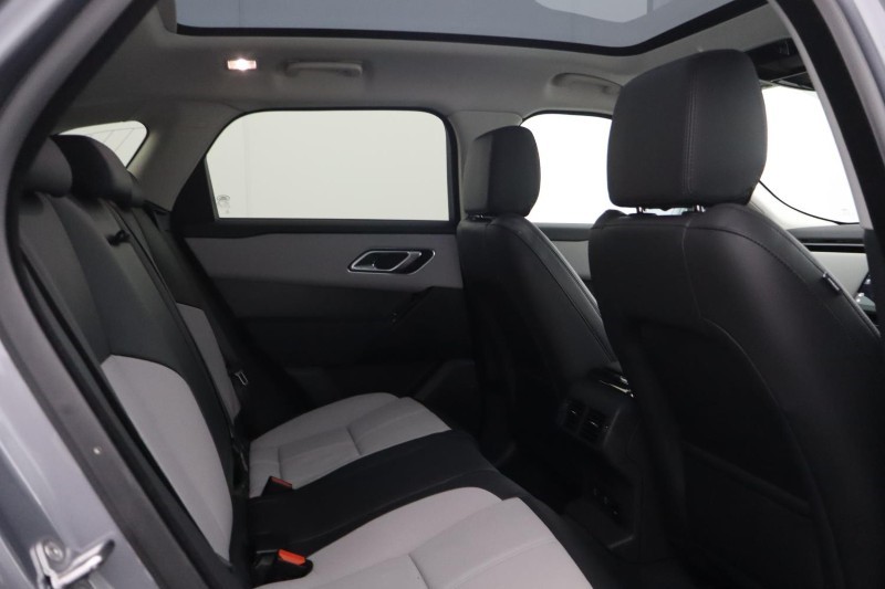 2025 (25) LAND ROVER RANGE ROVER VELAR 2.0 D200 MHEV Dynamic SE 5dr Auto 5271645