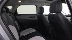 2025 (25) LAND ROVER RANGE ROVER VELAR 2.0 D200 MHEV Dynamic SE 5dr Auto 5271645