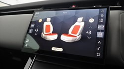 2025 (25) LAND ROVER RANGE ROVER VELAR 2.0 D200 MHEV Dynamic SE 5dr Auto 5271657