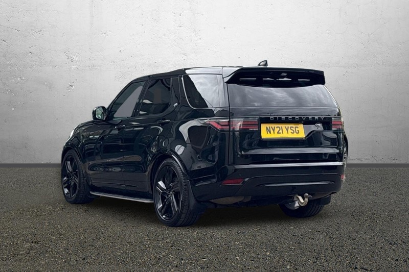 2021 (21) LAND ROVER DISCOVERY 3.0 D300 R-Dynamic SE 5dr Auto