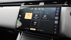 2025 (25) LAND ROVER RANGE ROVER VELAR 2.0 D200 MHEV Dynamic SE 5dr Auto 4886515