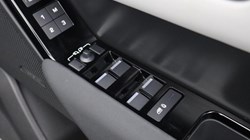 2025 (25) LAND ROVER RANGE ROVER VELAR 2.0 D200 MHEV Dynamic SE 5dr Auto 4886461