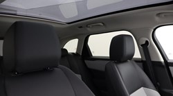 2025 (25) LAND ROVER RANGE ROVER VELAR 2.0 D200 MHEV Dynamic SE 5dr Auto 4886500