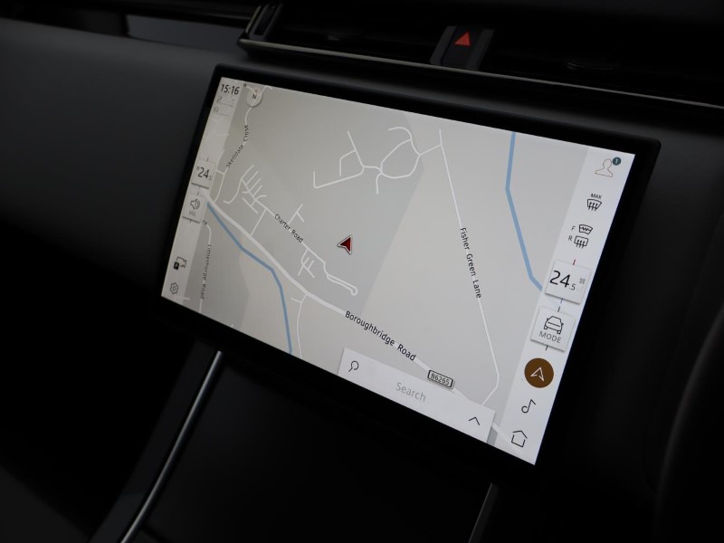 2025 (25) LAND ROVER RANGE ROVER VELAR 2.0 D200 MHEV Dynamic SE 5dr Auto 4886471