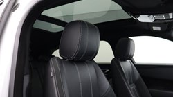 2020 (20) LAND ROVER RANGE ROVER VELAR 2.0 P250 R-Dynamic SE 5dr Auto 4487907