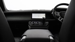 2021 (21) LAND ROVER DEFENDER 3.0 D250 X-Dynamic HSE 110 5dr Auto 4494634