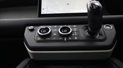 2021 (21) LAND ROVER DEFENDER 3.0 D250 X-Dynamic HSE 110 5dr Auto 4494639