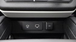 2021 (21) LAND ROVER DEFENDER 3.0 D250 SE 110 5dr Auto 4541598