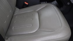 2021 (21) LAND ROVER DEFENDER 3.0 D250 SE 110 5dr Auto 4541615