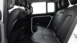 2021 (71) LAND ROVER DEFENDER 3.0 D200 S 110 5dr Auto 4551234