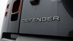 2024 (24) LAND ROVER DEFENDER 3.0 D250 X-Dynamic HSE 90 3dr Auto 4758195
