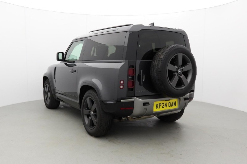 2024 (24) LAND ROVER DEFENDER 3.0 D250 X-Dynamic HSE 90 3dr Auto