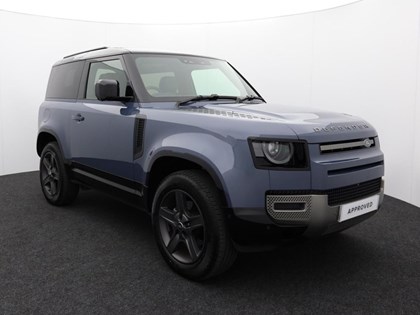 2024 (74) LAND ROVER DEFENDER 3.0 D250 X-Dynamic SE 90 3dr Auto