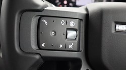 2024 (74) LAND ROVER DEFENDER 3.0 D250 X-Dynamic SE 90 3dr Auto 4581598
