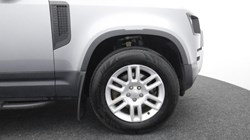 2024 (73) LAND ROVER COMMERCIAL DEFENDER 3.0 D250 Hard Top SE Auto 4574924