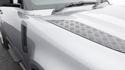 2024 (73) LAND ROVER COMMERCIAL DEFENDER 3.0 D250 Hard Top SE Auto 4574922