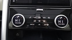2024 (74) LAND ROVER DISCOVERY 3.0 D350 Dynamic HSE 5dr Auto 4644077
