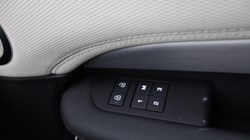 2024 (74) LAND ROVER DISCOVERY 3.0 D350 Dynamic HSE 5dr Auto 4644075