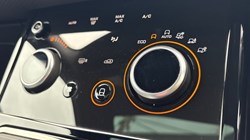 2023 (23) LAND ROVER RANGE ROVER EVOQUE 1.5 P300e Evoque Edition 5dr Auto 5313512