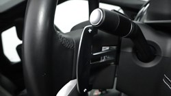2022 (22) LAND ROVER DISCOVERY 3.0 D300 R-Dynamic SE 5dr Auto 4662579