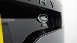 2022 (22) LAND ROVER DISCOVERY 3.0 D300 R-Dynamic SE 5dr Auto 4662503