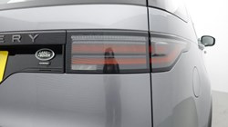 2022 (22) LAND ROVER DISCOVERY 3.0 D300 R-Dynamic SE 5dr Auto 4662515