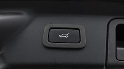 2022 (22) LAND ROVER RANGE ROVER VELAR 2.0 D200 Edition 5dr Auto 4613378
