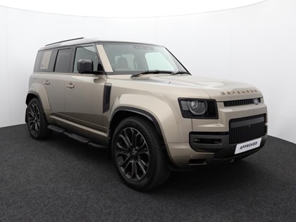2025 (25) LAND ROVER DEFENDER 4.4 P635 Octa 110 5dr Auto