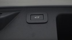 2023 (23) LAND ROVER DISCOVERY SPORT 2.0 D200 R-Dynamic HSE 5dr Auto 4636701