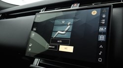 2024 (24) LAND ROVER RANGE ROVER VELAR 2.0 D200 MHEV Dynamic HSE 5dr Auto 4644187