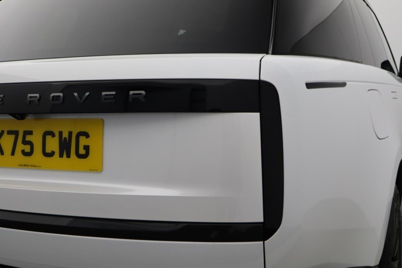 2025 (75) LAND ROVER RANGE ROVER 3.0 P460e Autobiography 4dr Auto 5324795