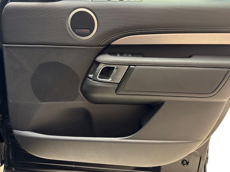 2025 (25) LAND ROVER DISCOVERY 3.0 D350 Dynamic SE 5dr Auto 4937536