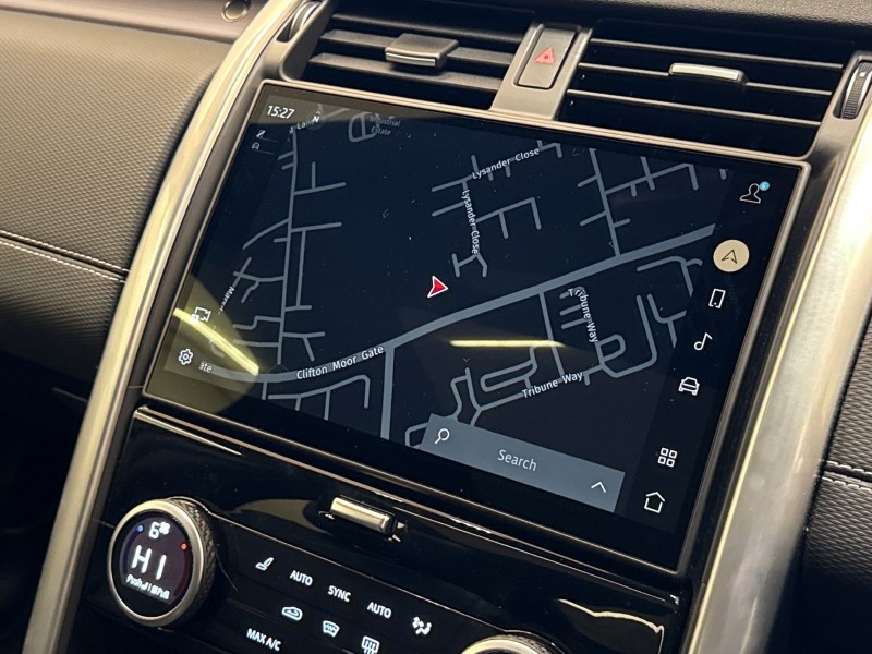 2025 (25) LAND ROVER DISCOVERY 3.0 D350 Dynamic SE 5dr Auto 4937525