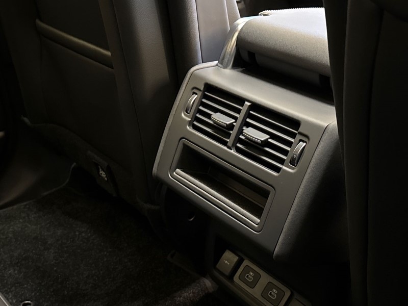 2025 (25) LAND ROVER DISCOVERY 3.0 D350 Dynamic SE 5dr Auto 4937532